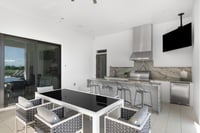 15617 Pendio Dr