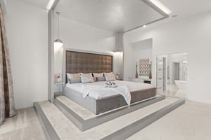 McNally Custome Homes Bella Collina-48